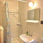 Проживание в семье Guszti *