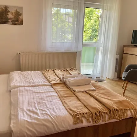 Homestay Guszti
